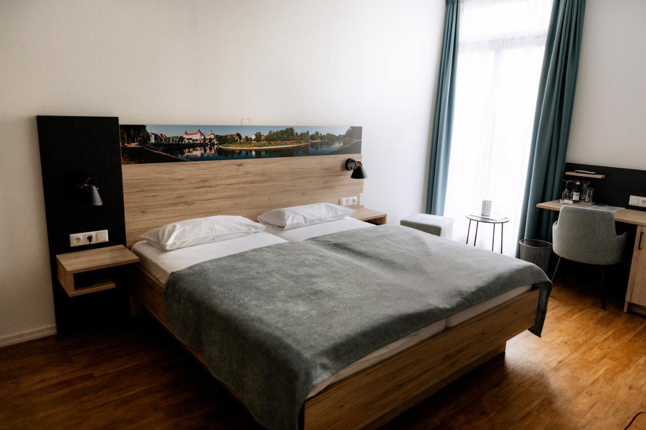 Hotel Am Fluss Neuburg an Der Donau Ngoại thất bức ảnh
