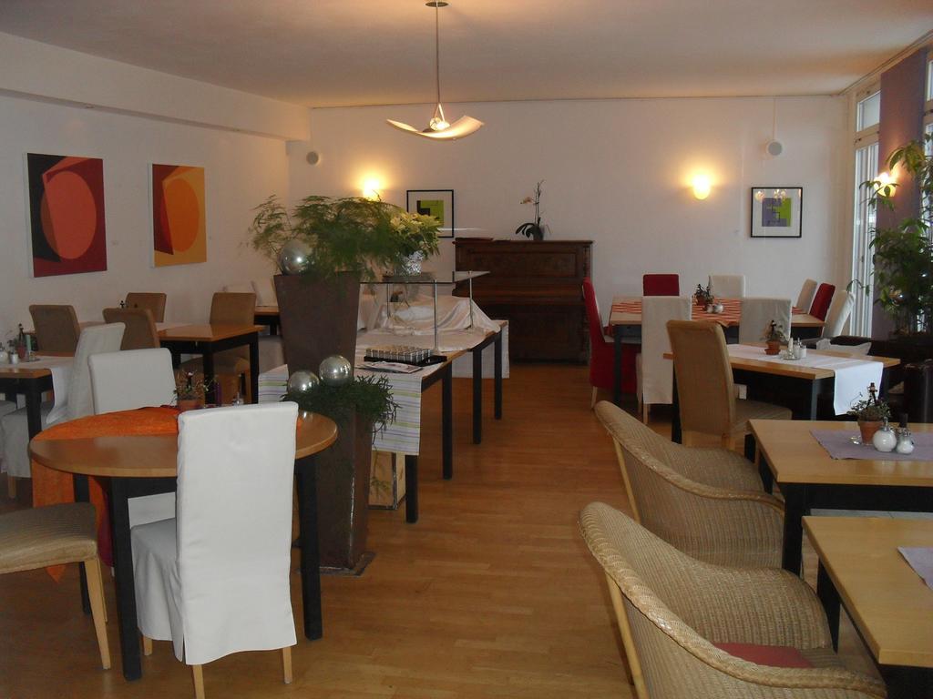 Hotel Am Fluss Neuburg an Der Donau Ngoại thất bức ảnh