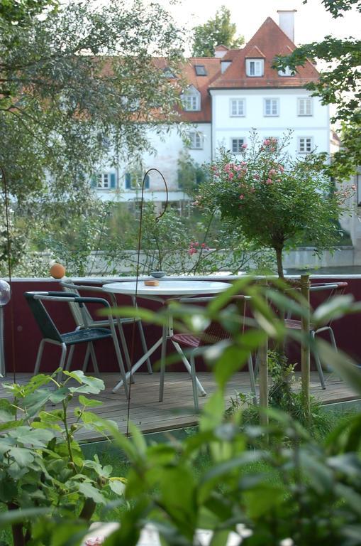 Hotel Am Fluss Neuburg an Der Donau Ngoại thất bức ảnh
